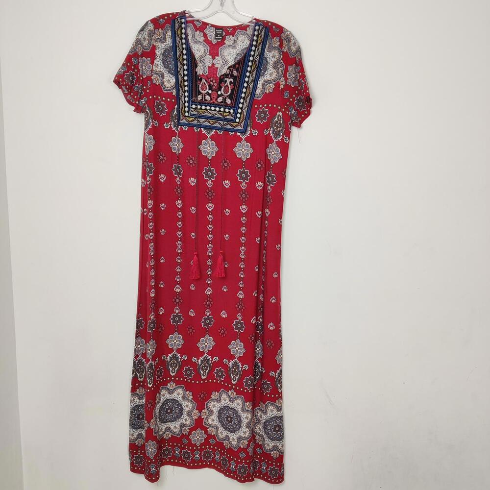 Emery Rose Red Boho Embroidered Maxi Dress Tassel Tie – Medium